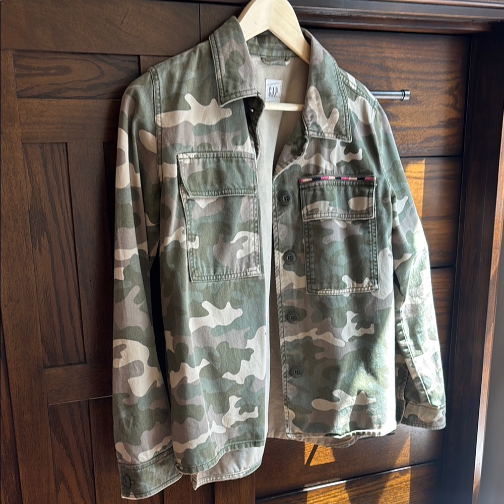 Women’s Camouflage Jacket
